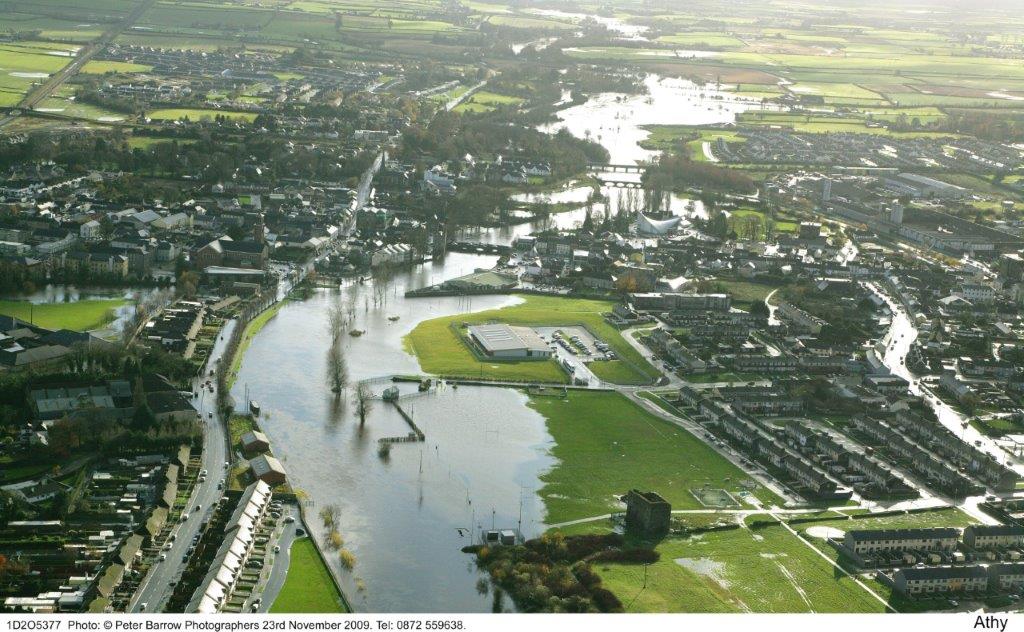 Photograph of a flooding event along the River Barrow Floodplain in Athy 2009